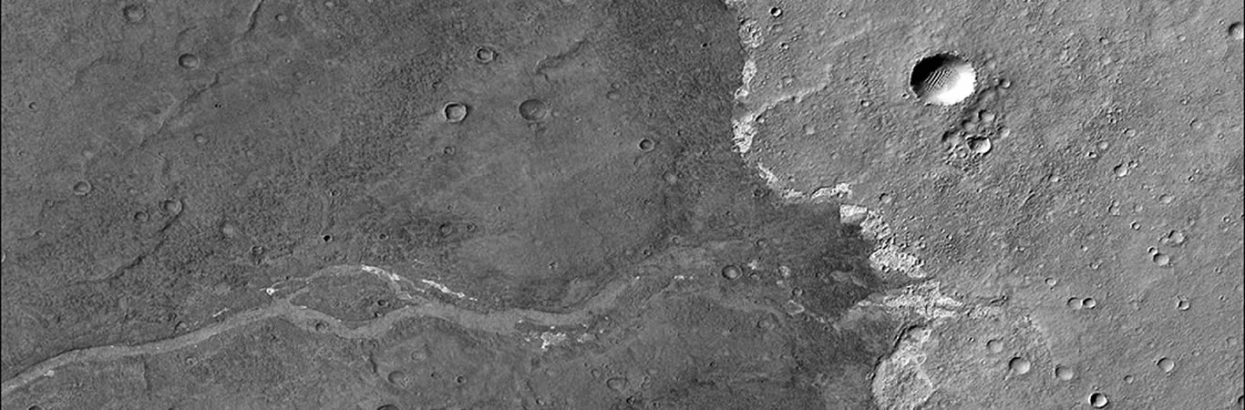MRO Descubre que el Agua Fluyó en Marte Más Tiempo del Que se Pensaba