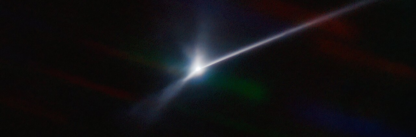 Observan la Cola Tipo Cometa Tras el Impacto de la Sonda DART en Dimorphos