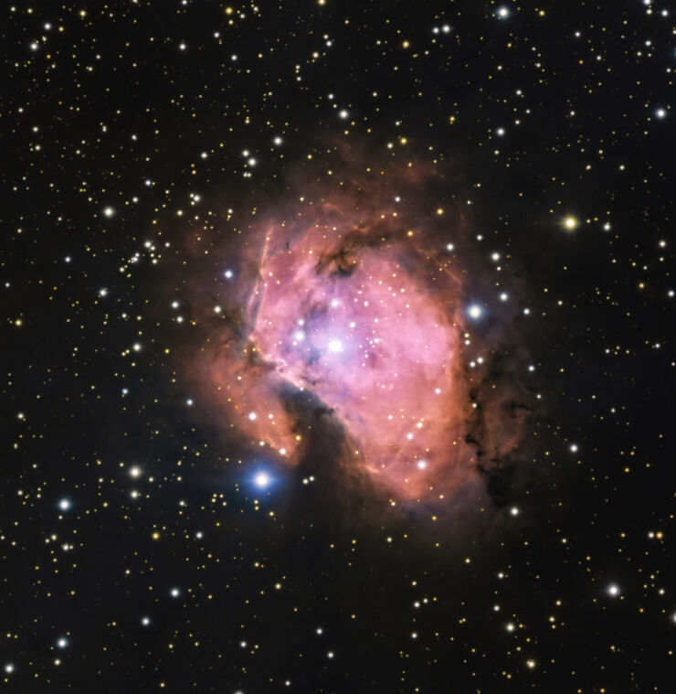 Una Impresionante Nebulosa de Gas Color Rosa Chicle