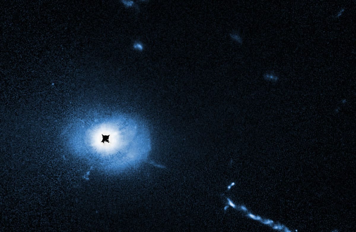 El Hubble Realiza la Observación Más Cercana de un Cuásar 1 El Hubble Realiza la Observación Más Cercana de un Cuásar