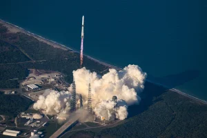 Lanzada con Éxito la Misión ESCAPADE Para Investigar Marte y los Efectos del Sol