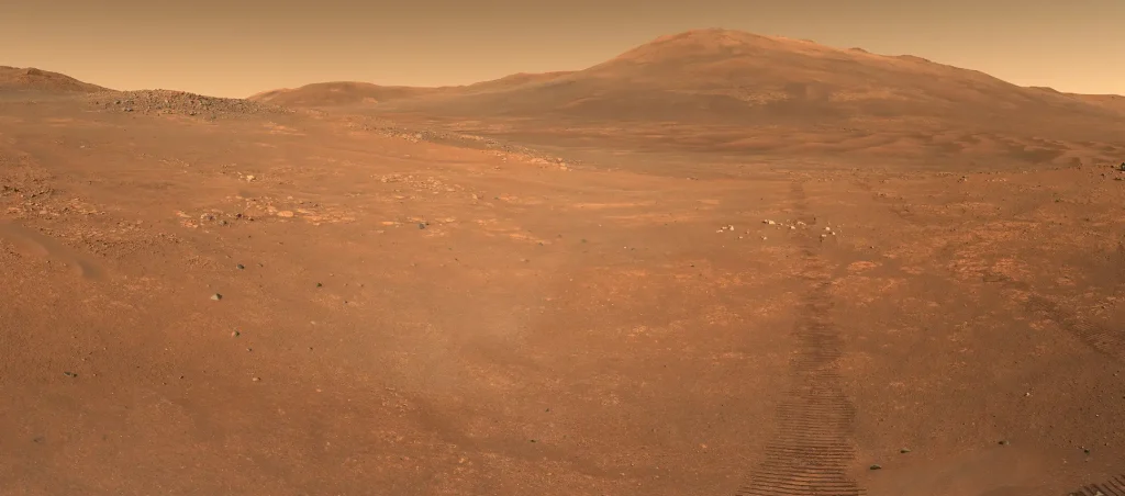 El rover Perseverance de la NASA capturó esta panorámica de 360 grados de una región apodada ‘Crocodile Bridge’, situada en el borde del cráter Jezero. Esta zona contiene algunas de las rocas más antiguas de todo el sistema solar