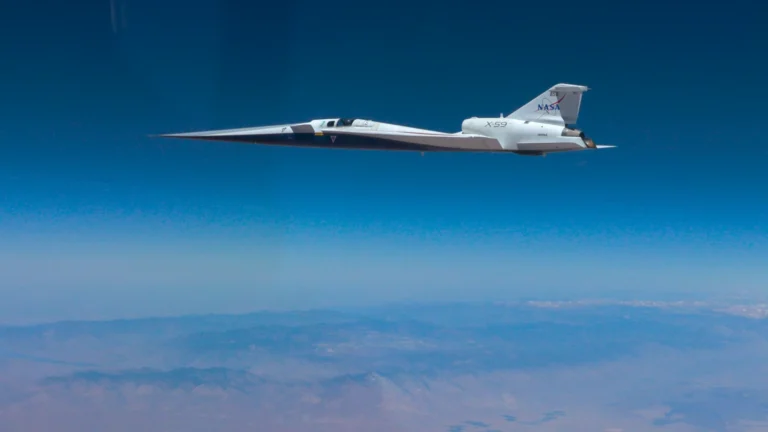 El Avión X-59 de la NASA Supera la Velocidad del Sonido Sin el Intenso Estruendo de un Boom Sónico