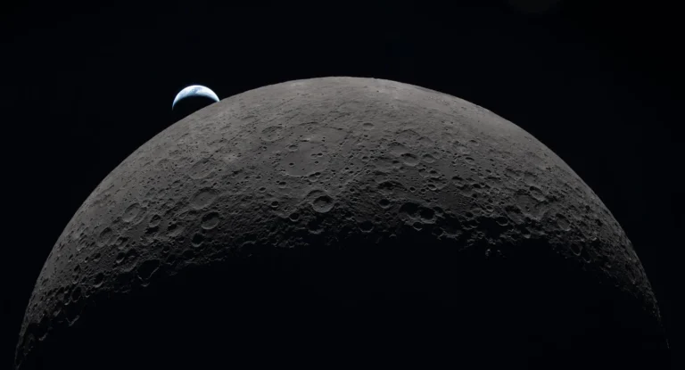 Un resto de un cohete Falcon 9 de SpaceX impactará contra la Luna el próximo 5 de agosto de 2026. Aunque se trata de un accidente, científicos de todo el mundo aprovecharán el evento para estudiar la superficie lunar y mejorar futuras misiones espaciales.