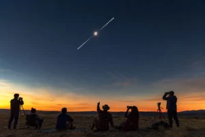 Vivir la totalidad de un eclipse solar se convierte en una experiencia inolvidable