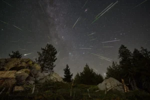 Después del eclipse total de Sol del 12 de agosto de 2026 llegará otro gran espectáculo astronómico: las Perseidas. Descubre cuándo observarlas y por qué este año las condiciones serán especialmente favorables.